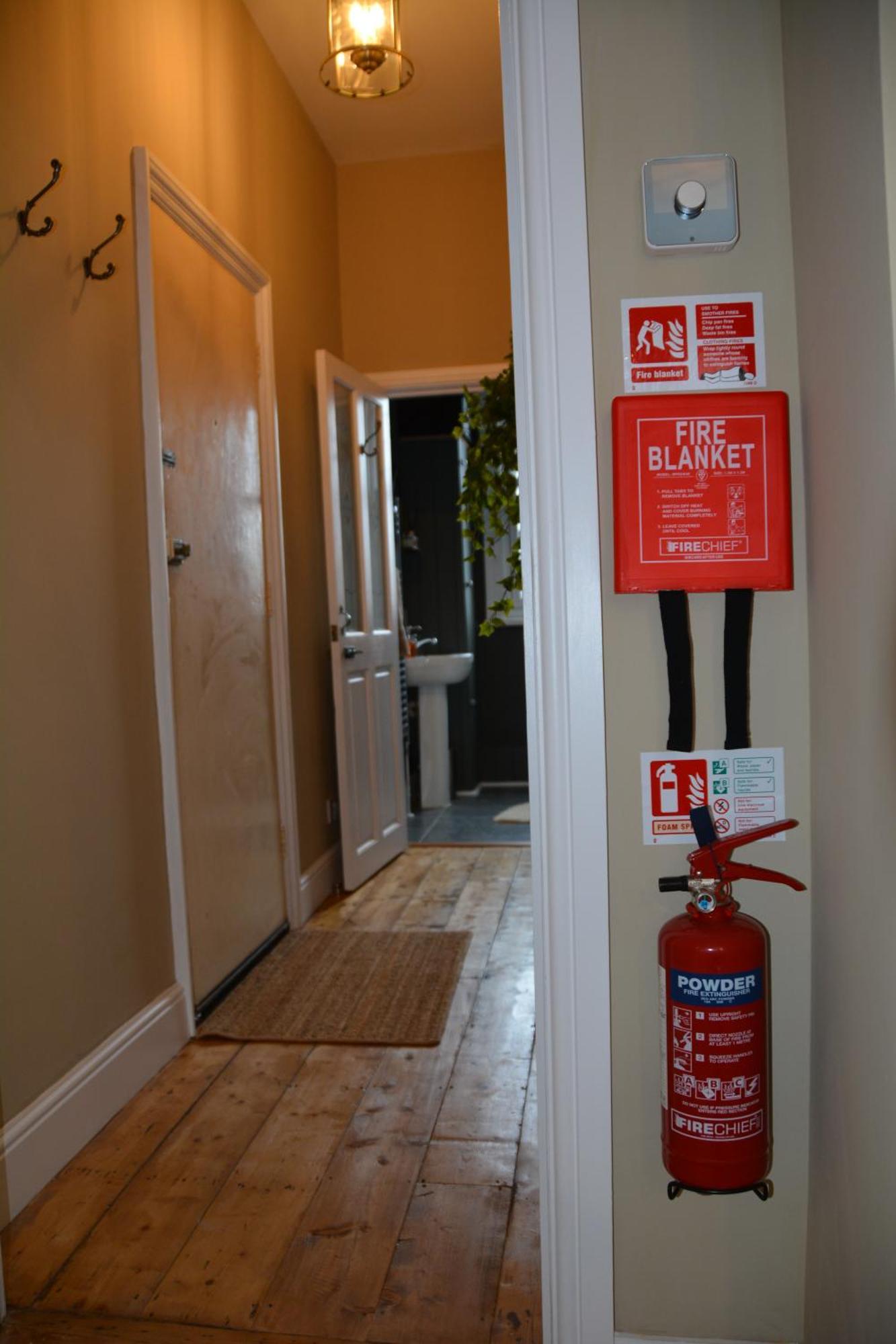 The Fabulous Number Two Apartment A Cosy Coastal Getaway Cromer Bagian luar foto