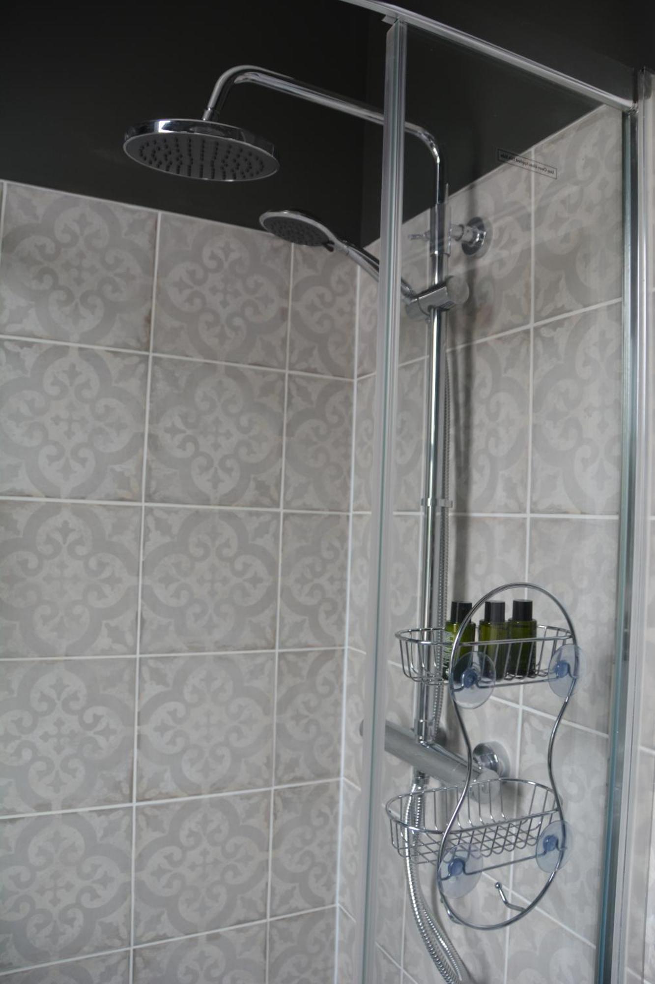 The Fabulous Number Two Apartment A Cosy Coastal Getaway Cromer Bagian luar foto